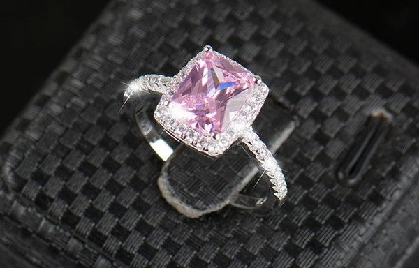 2 Carat Elegant Ring - Pink