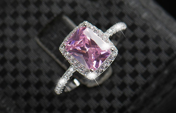 2 Carat Elegant Ring - Pink