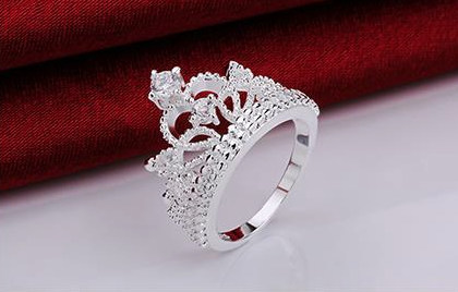 Single Heart Crown Ring